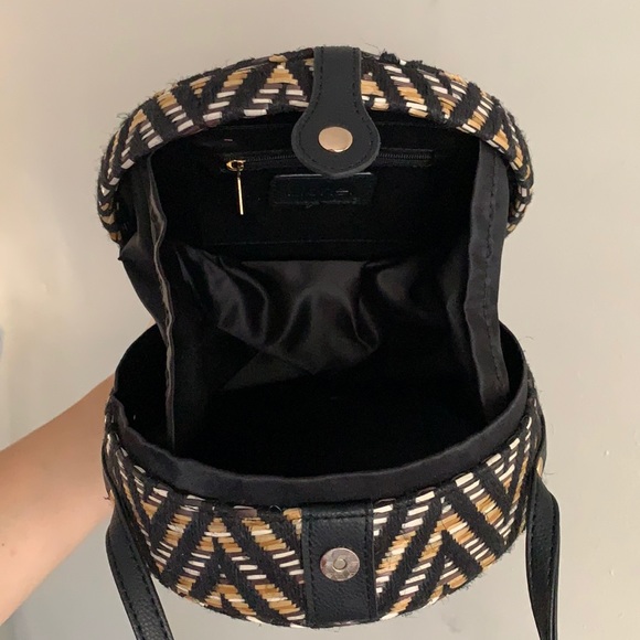 Lionel “Javanna” Rattan Circle Crossbody Bag - Picture 4 of 14